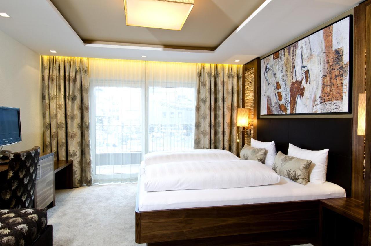 Hotel Garni Astoria Ischgl Zimmer foto