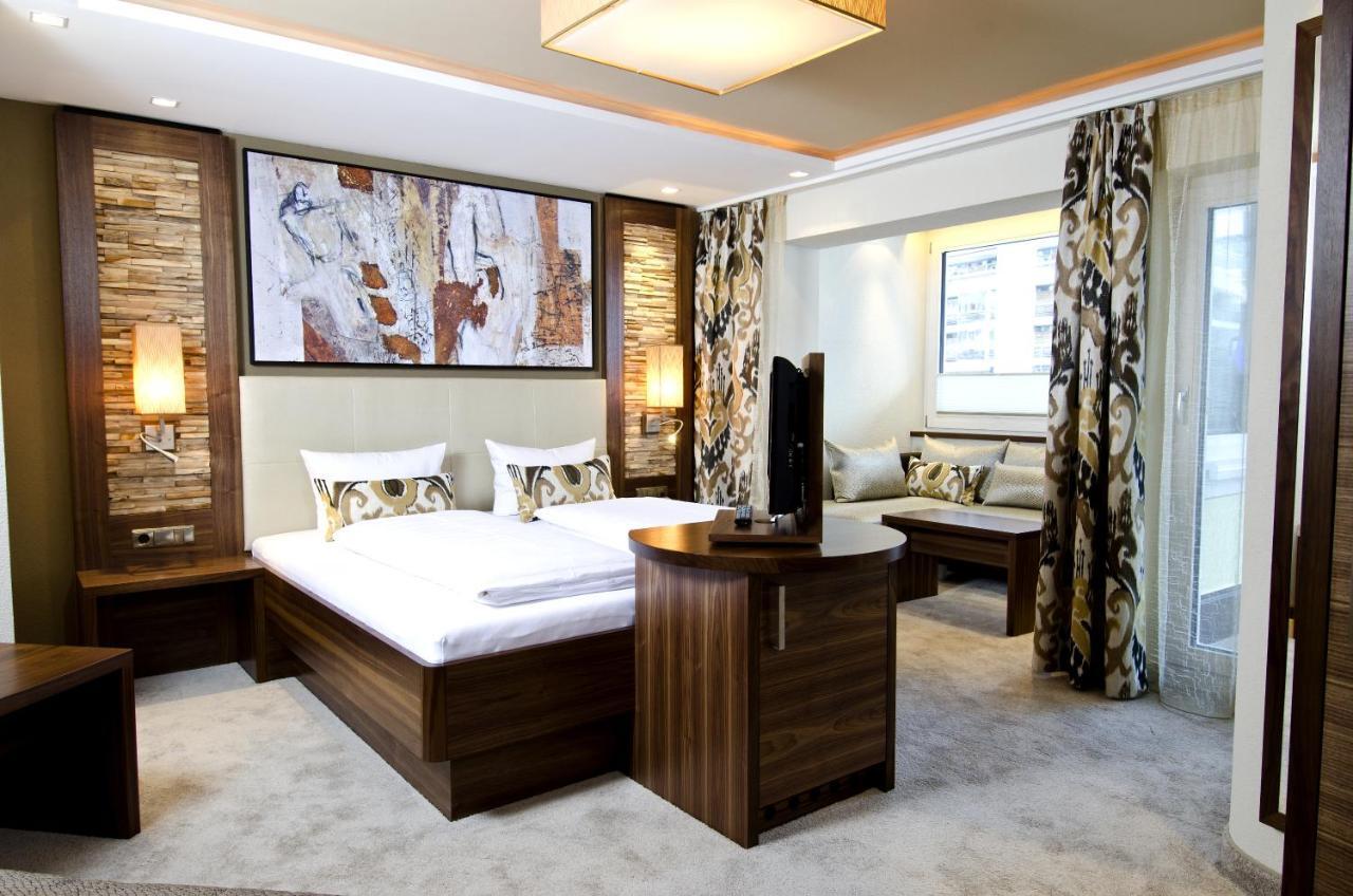 Hotel Garni Astoria Ischgl Zimmer foto